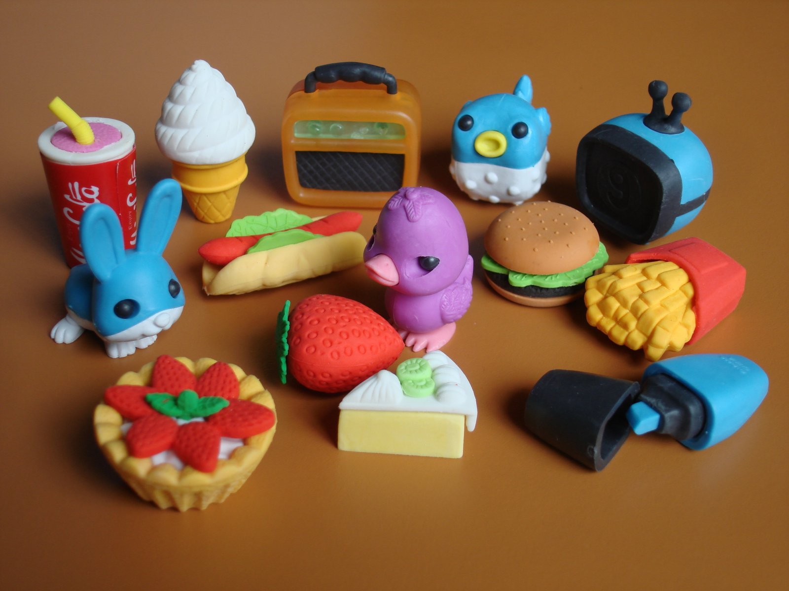 Novelty Erasers Small Joys With Big Appeal (image credits: wikimedia)