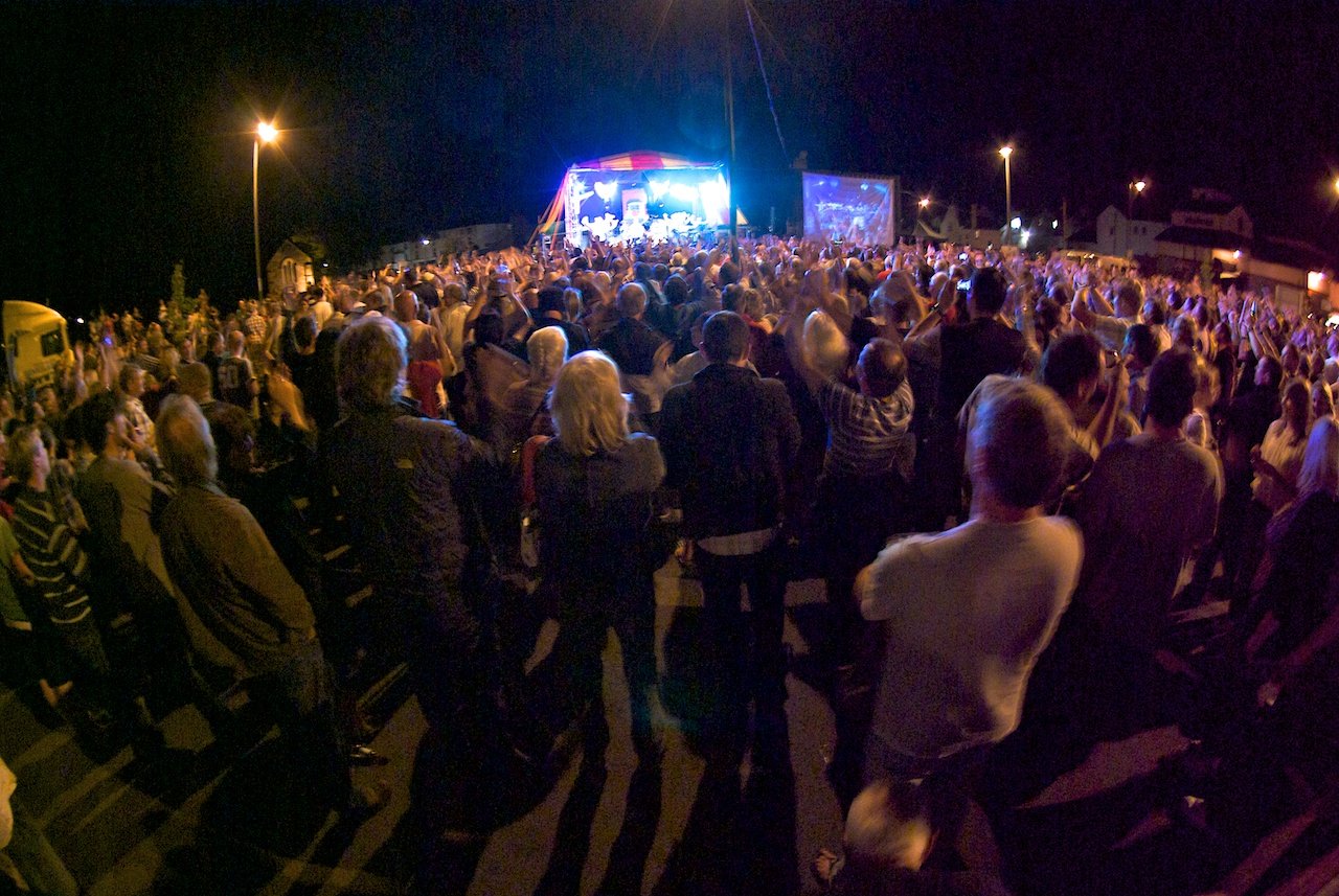 Free Festivals for the People (image credits: wikimedia)