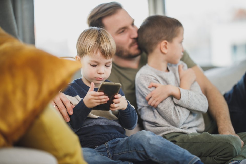Digital Media Took Over Childhood Attention (image credits: stocksnap)